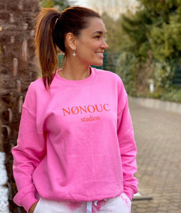NØNOUC studios Sweater pink